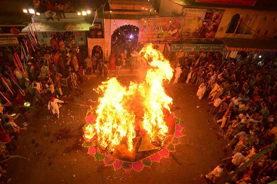 Holi-Celebration-Bonfire