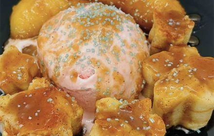 Chef Gastinel White Banana Foster Kings Hawaiian Bread Pudding With Strawberry Ice Cream